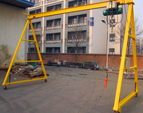 可移動(dòng)龍門吊