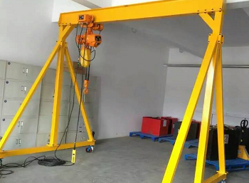 成華牌小型龍門吊